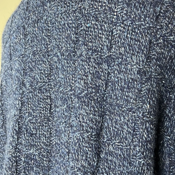 Wool Blend Crewneck Sweater size XL - Picture 2 of 6